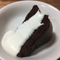 paruringo's cooksnap of when they made 生チョコ風！しっとり、濃厚ガトーショコラ.