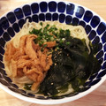 よちままキッチン☆！'s cooksnap of when they made これぞ定番、テンヨ白だしで本格かけうどん.