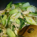 あみか0524's cooksnap of when they made チンゲン菜とエノキの中華風炒め.