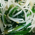 しおしお★'s cooksnap of when they made 簡単　　5分でもやしとほうれん草のナムル.