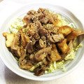 クックP9XMDL☆'s cooksnap of when they made 激ウマ！！簡単！！かさ増し豚丼.