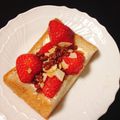 yesmama's cooksnap of when they made まるで苺タルトみたいなトースト♡.