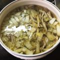 あきぽん315's cooksnap of when they made 舞茸と白菜のコンソメスープ.