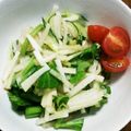 pearlpopi's cooksnap of when they made 簡単浅漬けサラダ.