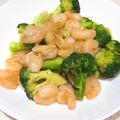 kananoame's cooksnap of when they made エビとブロッコリーの炒め.