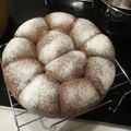 nanjun's cooksnap of when they made オレオ＆チョコのほわほわ♡ちぎりパン.