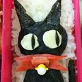 凛ちゃんです！'s cooksnap of when they made 魔女の宅急便 ジジ キャラ弁おにぎり☆.