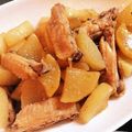 ゆみゆママ's cooksnap of when they made 鶏手羽先と大根のこっくり甘辛煮物.