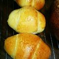 ameうめ's cooksnap of when they made ふわふわロールパン✨.