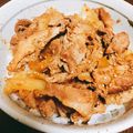 ☆虹色☆'s cooksnap of when they made 中華風ピリ辛豚バラ炒め(丼).