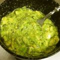 由芽15's cooksnap of when they made アボカドとめかぶで、常備菜うま！！.