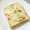 スージー＆ジル's cooksnap of when they made ボリュームＵＰ！目玉焼きトースト★.