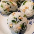 紅茶フレンチ's cooksnap of when they made ”大根葉の油和え”でおにぎり♪.