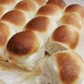 たにたーに's cooksnap of when they made 長時間発酵のふわふわハチミツパン.