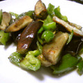 J・0505's cooksnap of when they made ぱぱっと簡単ナスとピーマンのさっぱり炒め.