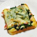 Campanilla's cooksnap of when they made とろ旨♡ほうれん草のカルボナーラトースト.