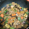 shimomak's cooksnap of when they made 簡単♡なすとピーマンのひき肉ピリ辛炒め.