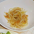 あゆﾏｿ's cooksnap of when they made 簡単！お弁当にも◎もやしと梅の和え物.