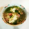 haruboomam's cooksnap of when they made レタスとウインナーのたまごスープ.