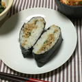 おはなすき's cooksnap of when they made まぐろフレークと大葉のおにぎらず.