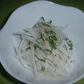 Jock's cooksnap of when they made 胡麻香る簡単大葉大根サラダ.