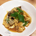 mackeydorf's cooksnap of when they made 絶品！新たまねぎとしめじ、絹さやの卵とじ.