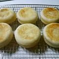 kamiko9's cooksnap of when they made 簡単！基本の手捏ねイングリッシュマフィン.