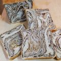 たにたーに's cooksnap of when they made 自家製折込シートdeマーブル食パン（苺.