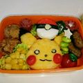 cocotaku's cooksnap of when they made ピカチュウ☆キャラ弁☆.