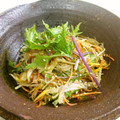 mammamiwa♪'s cooksnap of when they made ごぼうのきんぴらの彩り野菜和え.