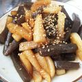 あーゆ♡'s cooksnap of when they made 大根とこんにゃくの韓国風ピリ辛煮物！.