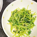 ゆきの817's cooksnap of when they made 早い♪簡単♪旨い♪豆苗のシャキシャキ炒め.