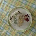 ラリー＆サラ's cooksnap of when they made 残りご飯と6Pチーズ具財の簡単おにぎり.