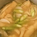 Pakako☆'s cooksnap of when they made アスパラガスと新玉ねぎの味噌汁.