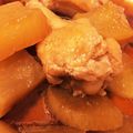 chibikom's cooksnap of when they made 大根とホロっと柔らか★鳥手羽元の煮物.