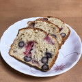 せぴこ☆'s cooksnap of when they made 簡単！HMで黒豆といちごのリメイクケーキ.