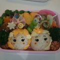 はるはっち☆'s cooksnap of when they made 小１娘遠足＊アナ雪エルサ風おにぎり弁当.
