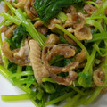 えいとさん's cooksnap of when they made 鶏皮とみつばの和え物.