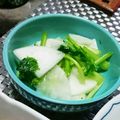 万里愛's cooksnap of when they made 茎も使ってかぶの洋風浅漬けサラダ.