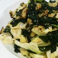 ブルースカイママ's cooksnap of when they made キャベツとわかめの塩昆布炒め.