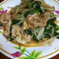 愛じゃな～い？'s cooksnap of when they made ☆簡単！安い！豚肉とニラもやしの炒め☆.