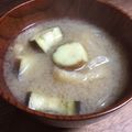 メロンパンケーキ's cooksnap of when they made 基本の味噌汁 茄子 いんげん油あげ.