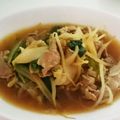 shiata's cooksnap of when they made 白菜と豚肉の中華あんかけ（丼）.
