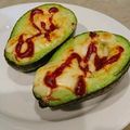 ハニーコーン's cooksnap of when they made アボカドの醤油ケチャップマヨチーズ焼き.