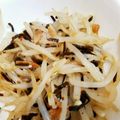 しろおと's cooksnap of when they made レンチン簡単！もやしと塩昆布の梅あえ.
