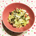なつき☆ミ's cooksnap of when they made 白菜とりんごの塩昆布和え.