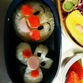 ＊＊モニこ＊＊'s cooksnap of when they made ＊キャラ弁＊とても簡単!!おむすびまん♪.