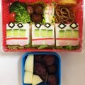 しゅうとぼん's cooksnap of when they made ☆キャラ弁☆　電車遠足のお弁当.