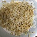 ssister's cooksnap of when they made 簡単5分でおつまみ＊ニラもやしのゴマ和え.