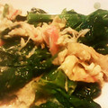 matiyo's cooksnap of when they made ほうれん草とかにかまたまご炒め.